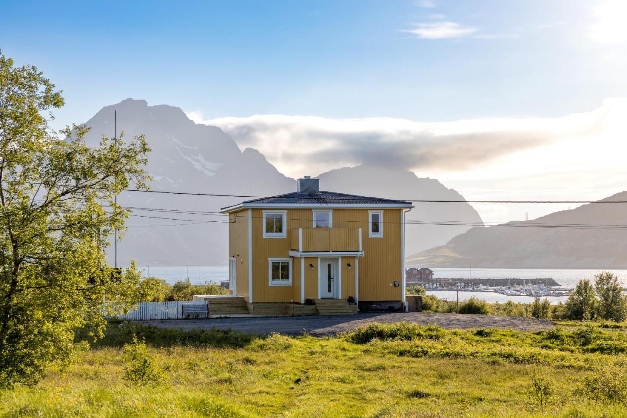 Pederstua, A Classic Fisherman'S Farm House In The Middle Of Lofoten Storeidet Exterior photo